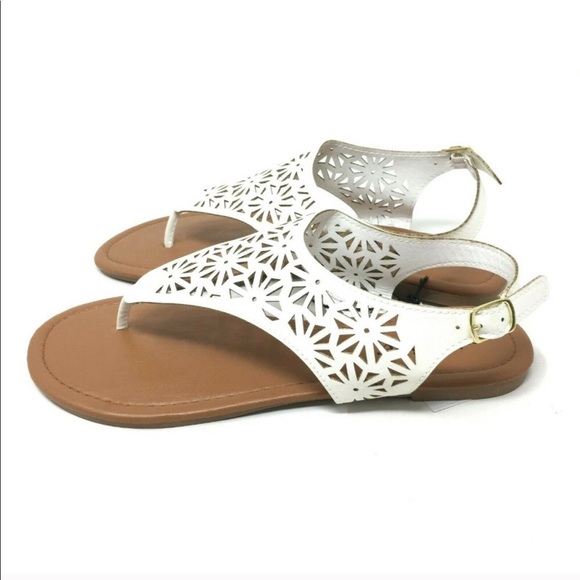 White Thong Sandals Size 8 - Picture 3 of 4